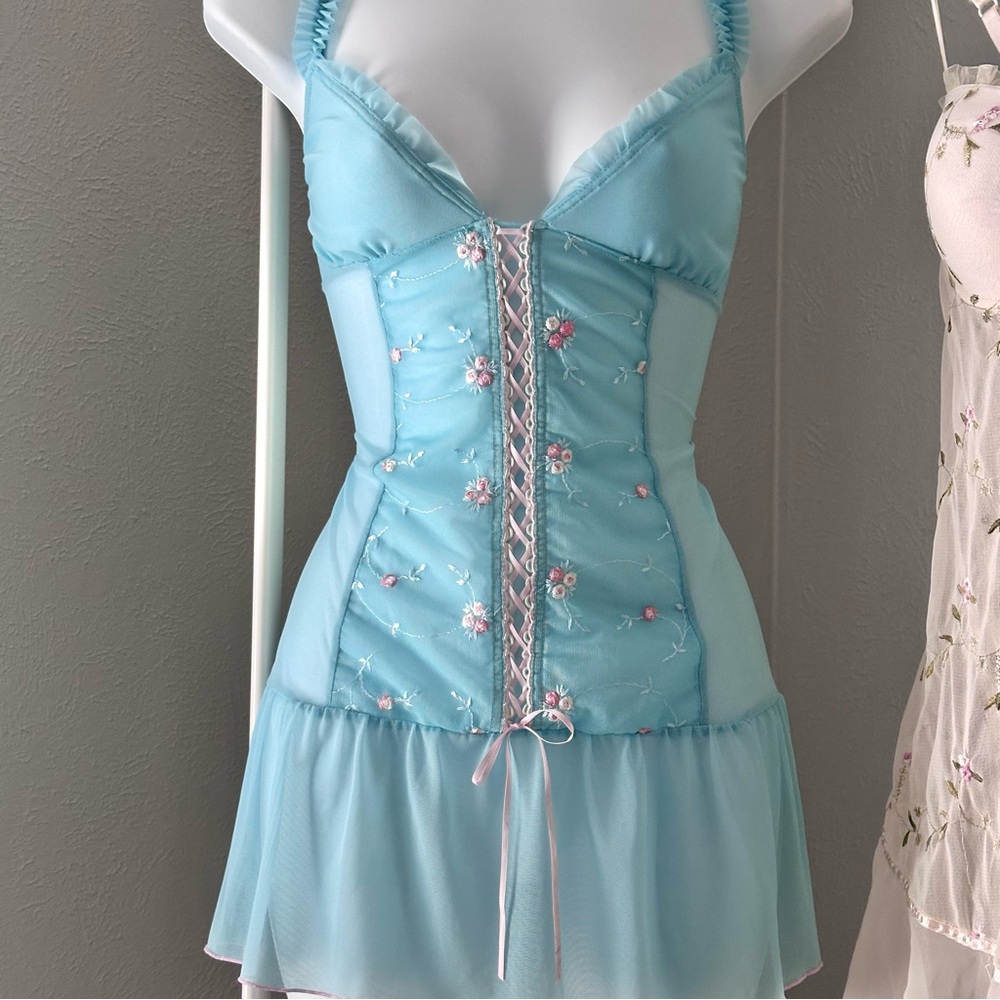 ✖️sold✖️Vintage Floral Embroidered Slip Night Dress - Picture 6 of 8